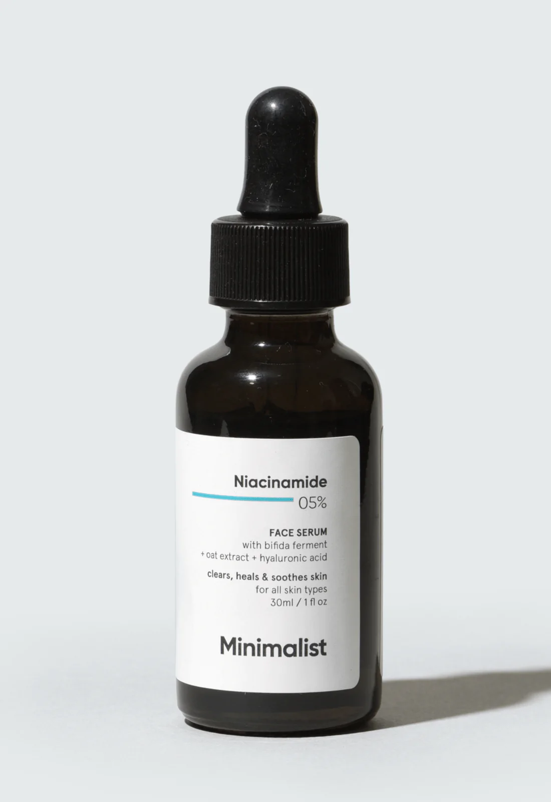 Minimalist Niacinamide 5% + Hyaluronic Acid 1% tube and box